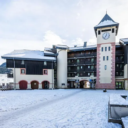 Grand N 404 - St6 Mezzanine Apartment Morillon